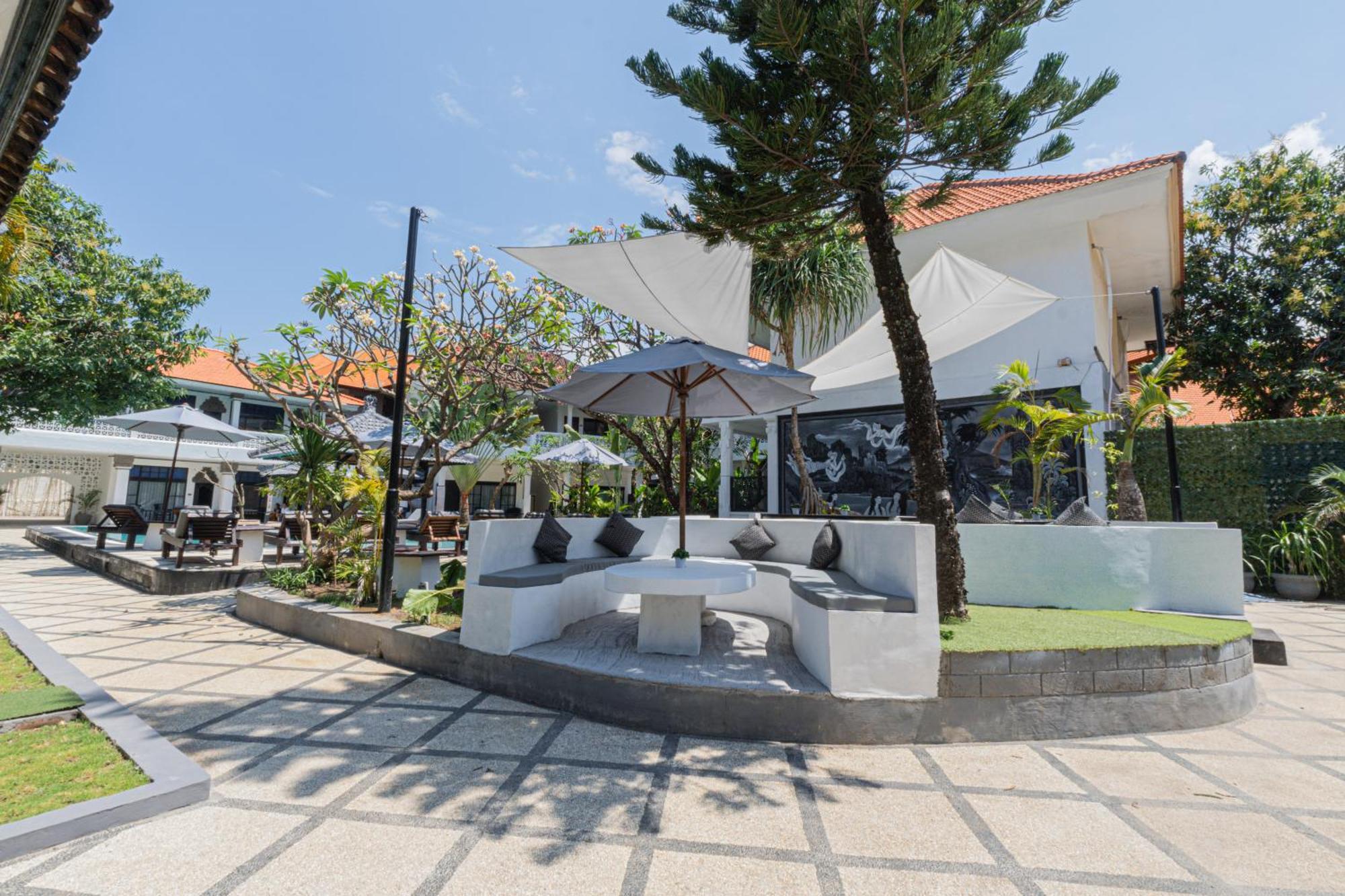 Casa Wina Kuta Hotel Kuta Lombok Exterior foto